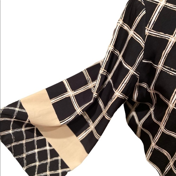 𝅺ALFANI Dressy Top - Picture 4 of 8